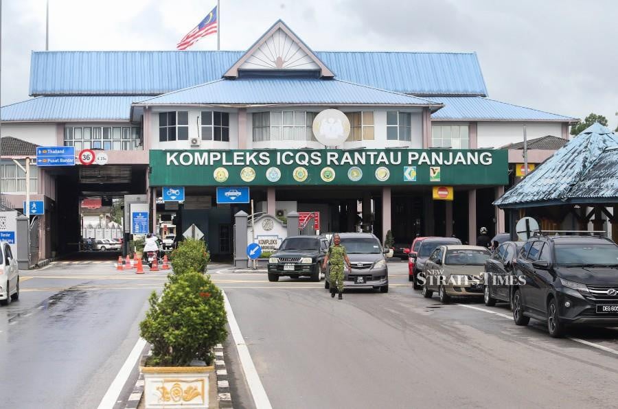 The Rantau Panjang Immigration, Customs, Quarantine and Security (ICQS) centre is now open after floodwater receded in Rantau Panjang. - NSTP/NIK ABDULLAH NIK OMAR