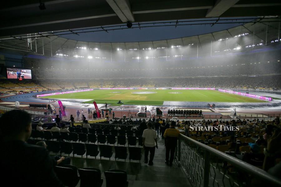 A huge crowd turned out for the Malaysia Cup final between Johor Darul Ta’zim (JDT) and Terengganu at the National Stadium Bukit Jalil on Dec 8. -NSTP/ASWADI ALIAS