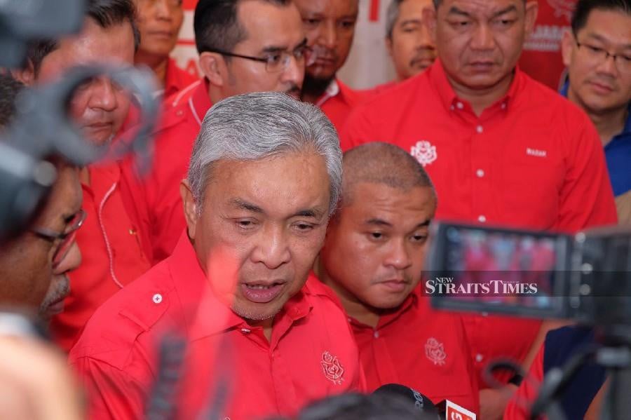 Umno president Datuk Seri Dr Ahmad Zahid Hamidi says the loss during the Kemaman by-election was due to the decrease of Umno loyal voters who had come out to vote. -NSTP/AMIR MAMAT 