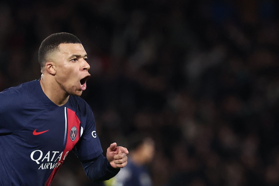Kylian Mbappé undecided on future as contract winds down