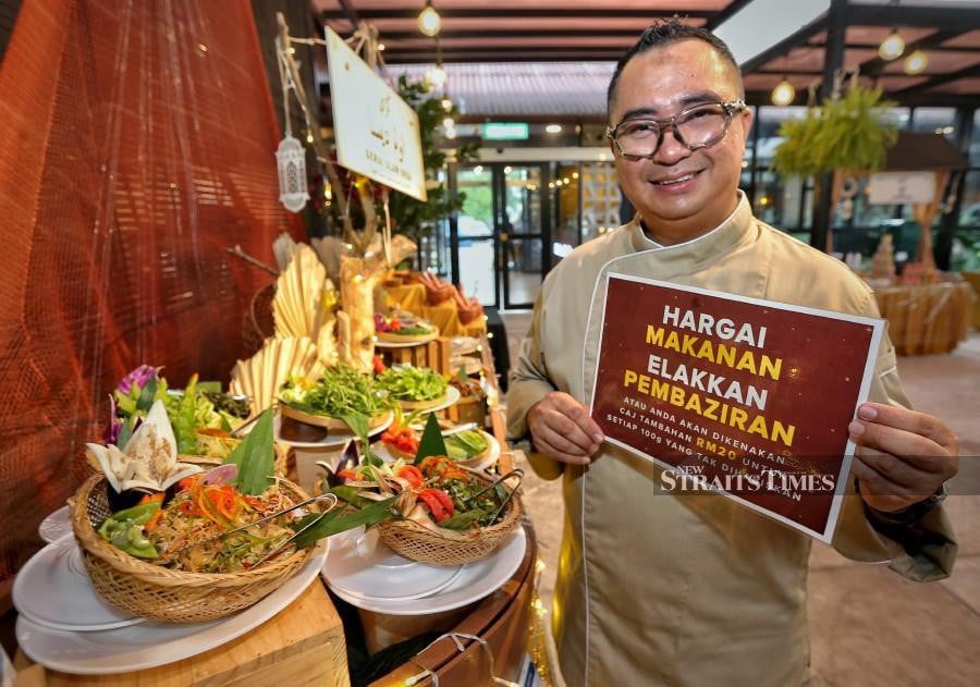 Gastrohub head chef Nor Arazman Aljunid says the idea of imposing penalties stemmed from their experience during last year’s Ramadan.-NSTP/AZRUL EDHAM