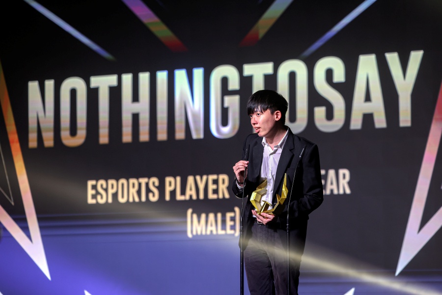 Professional Dota 2 player Cheng Jin Xiang, better known as NothingToSay, was named the Most Valuable Player of The Year (MVP) at the 2023 Malaysia Esports Awards last night. Bernama Pic 