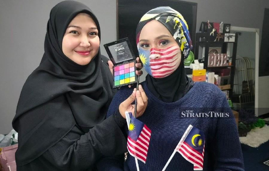 Jalur Gemilang face painting jobs flood in for make up artist