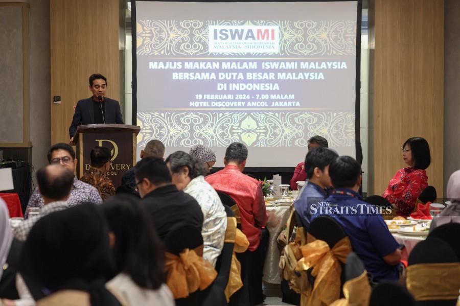  Ikatan Setiakawan Wartawan Malaysia-Indonesia president Ashwad Ismail speaking in Jakarta yesterday.-- fotoBERNAMA (2024) HAK CIPTA TERPELIHARA