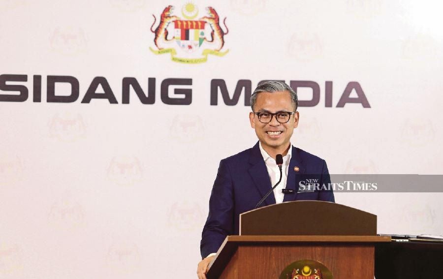 Fahmi Fadzil said that film appreciation sessions held at local universities will encourage students who plan to pursue filmmaking careers to learn from outstanding producers, directors and actors (NSTP/MOHAMAD FADLI HAMZAH)
