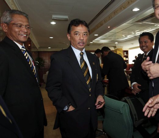 FAM reject Tengku Abdullah's resignation but bring forward election to ...