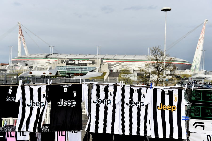 Juventus' 15-point penalty revoked but new ruling looms