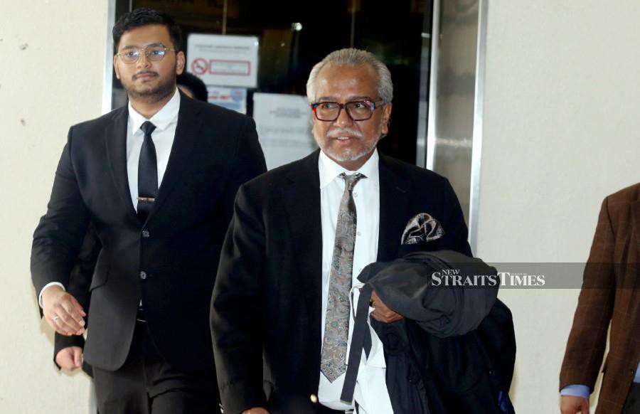 Aug 23, 2022 - Senior lawyer Tan Sri Muhammad Shafee Abdullah fails to adjourn submissions on Tengku Maimun's recusal bid. - NSTP/HAIRUL ANUAR RAHIM
