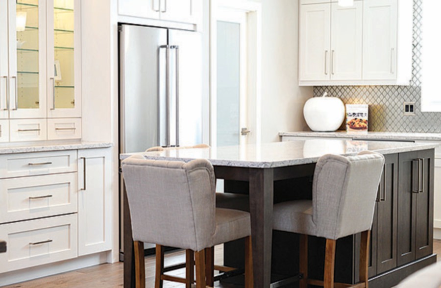 A clutter-free and well-maintained kitchen can attract the flow the money. 