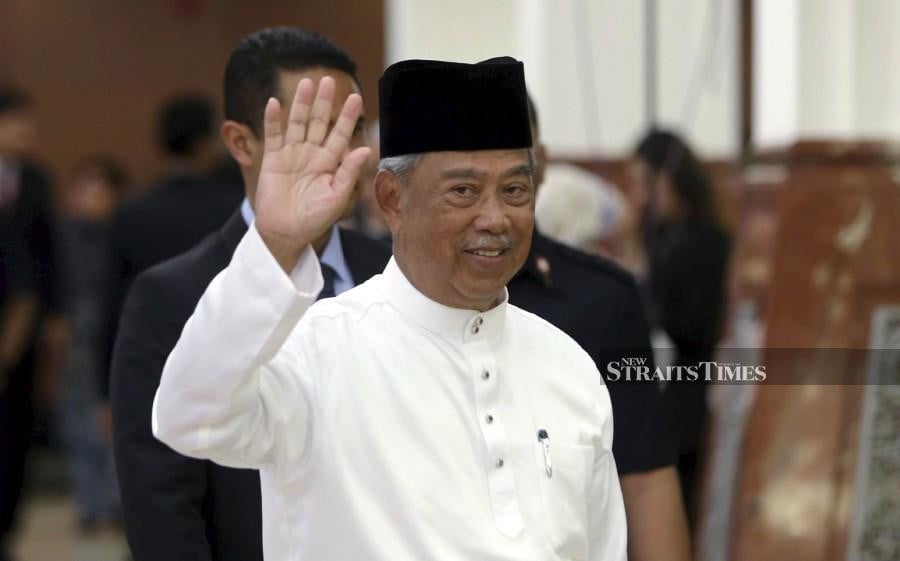 Perikatan Nasional (PN) chairman Tan Sri Muhyiddin Yassin says he needs his passport for a family holiday in London and medical check-up in Singapore at the end of this year. - NSTP file pic