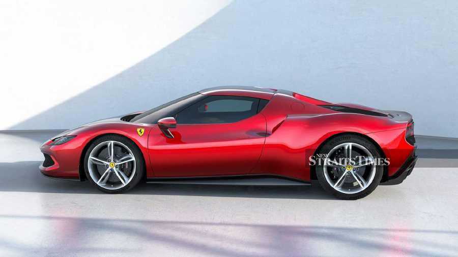 The 296 GTB will do zero to 100kph in 2.9 seconds and 0 to 200kph in 7.3 seconds.