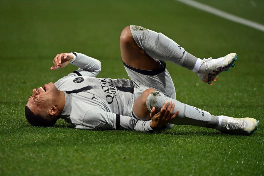 Mbappe injury hits PSG at crunch time in season | New Straits Times ...