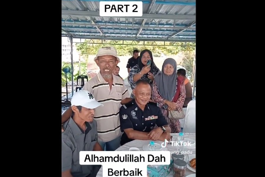 A recent fishing dispute between two anglers at Lubok Kepong river in Segamat has been successfully resolved. - Screengrab from TikTok