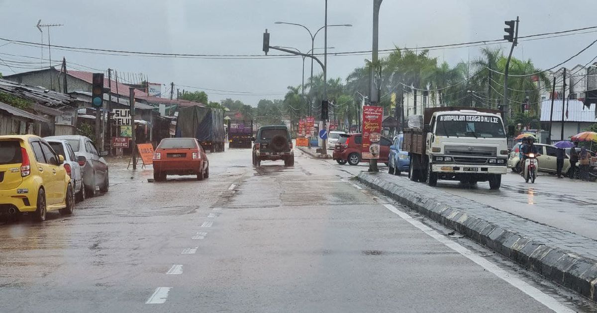 Rantau Panjang duty-free zone hit by floods | New Straits Times