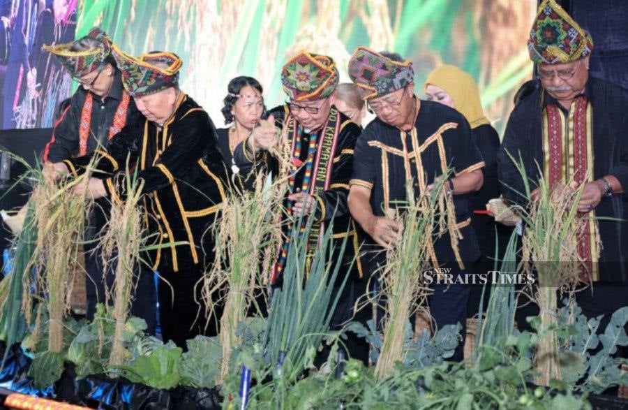 Sabah Deputy Chief Minister Datuk Seri Dr Jeffrey Kitingan during the launching of Harvest festival. - Pic courtesy of Sabah Chief Minister's office.