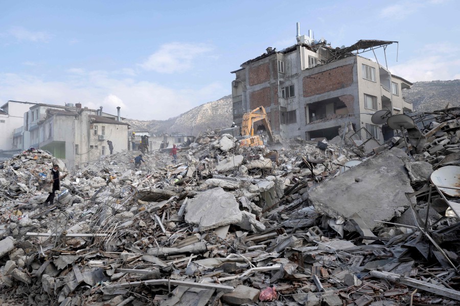 Death toll rises above 25,000 in Turkey, Syria quake