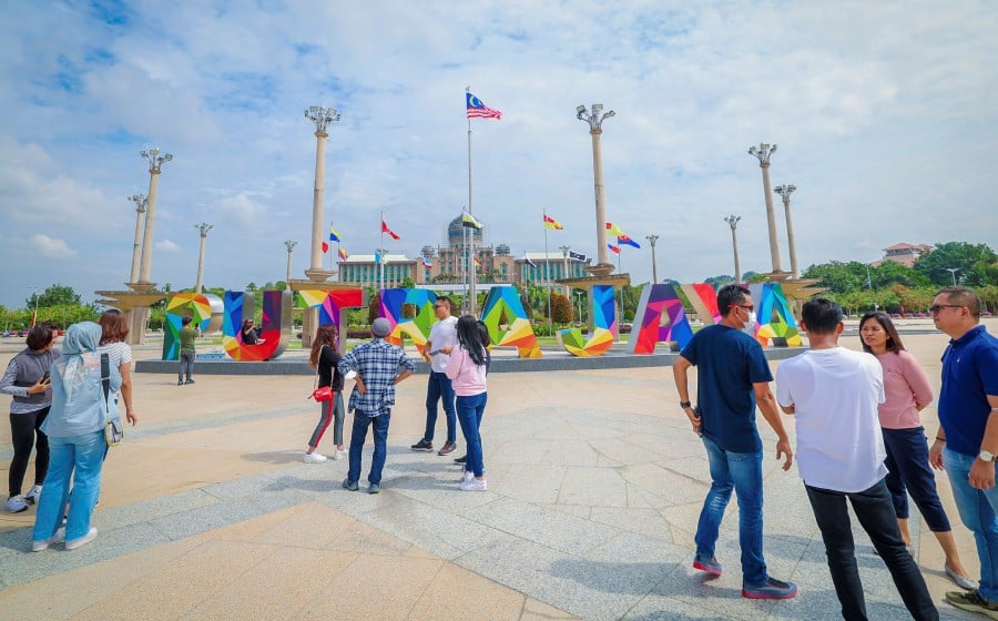 Cabinet members wish Happy Federal Territory Day | New Straits Times ...