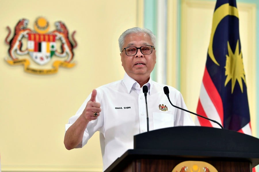  Prime Minister Datuk Seri Ismail Sabri Yaakob gestures during a special address at the Perdana Putra Building. - BERNAMA PIC