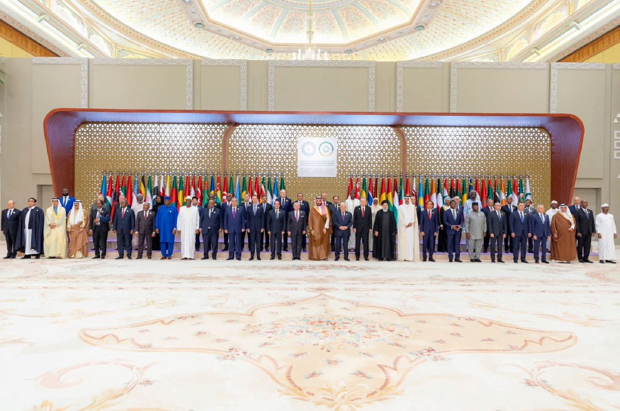 Heads of states stand for family photo during Organisation of Islamic Cooperation (OIC) summit in Riyadh, Saudi Arabia. - REUTERS PIC