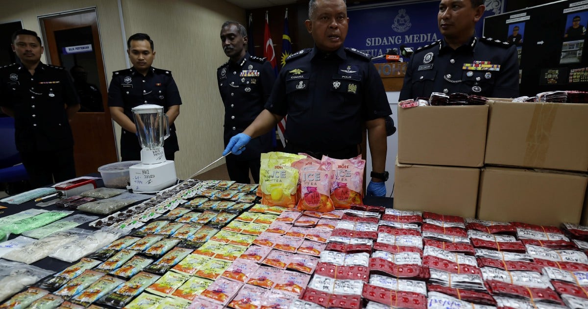 Johor police bust drug syndicate, seize drugs worth RM3.22m | New ...