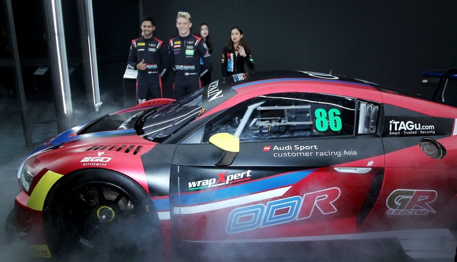 Gilbert out to settle unfinished business in Blancpain GT Series Asia