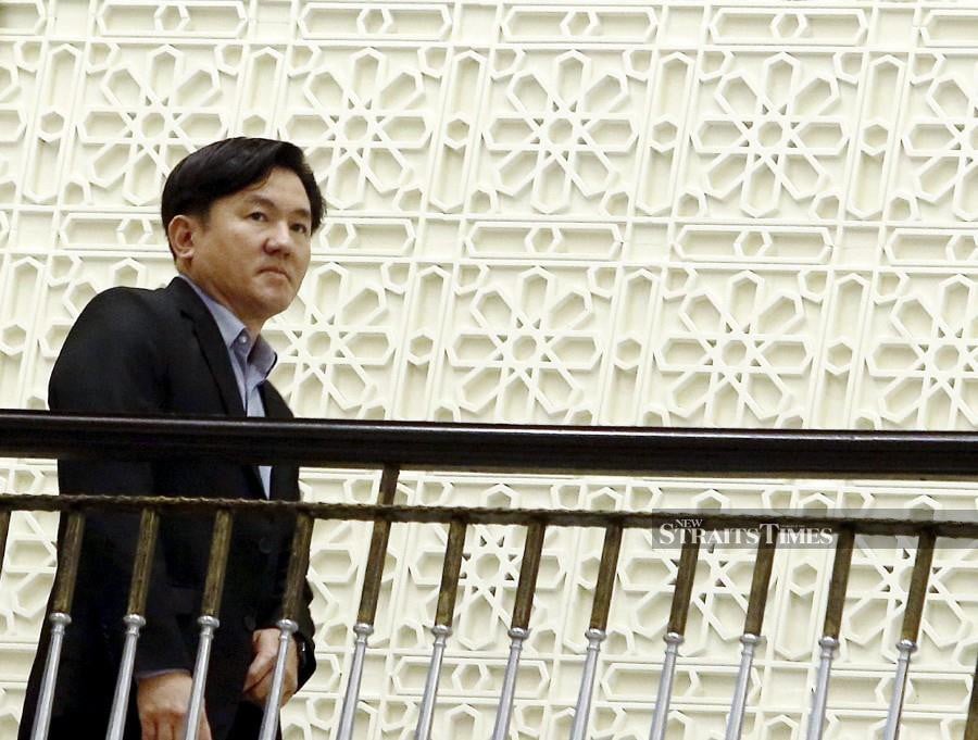 Paul Yong Choo Kiong seen arriving the Appeals Court in Putrajaya ahead of his trial. -NSTP/MOHD FADLI HAMZAH