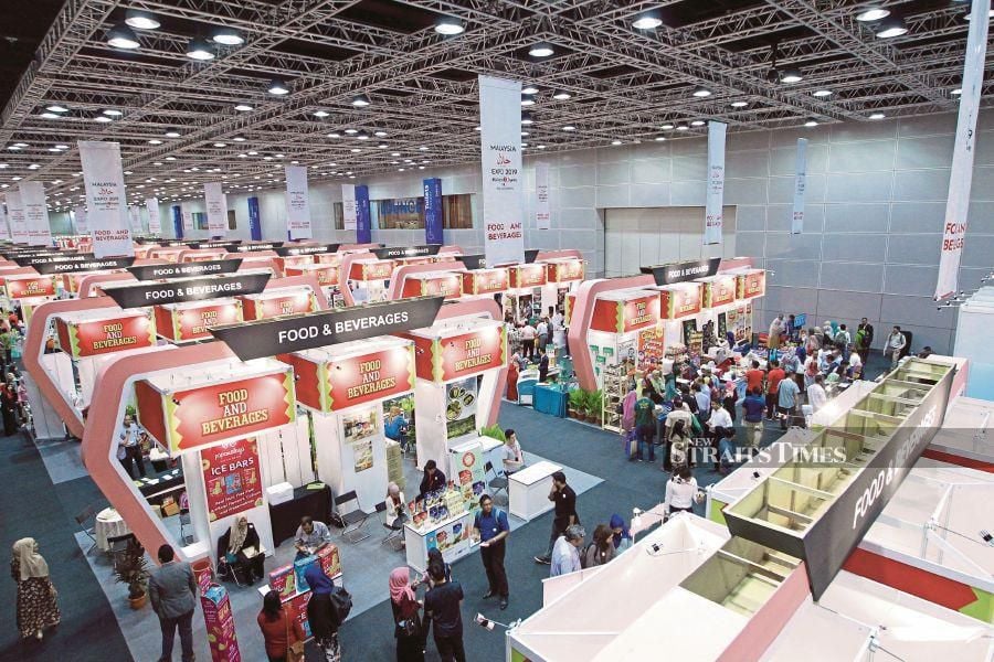 We must bring companies operating in halal parks onto an electronic platform where they can uniquely showcase the diverse range of halal products and industries across all halal parks in Malaysia. -NSTP file pic