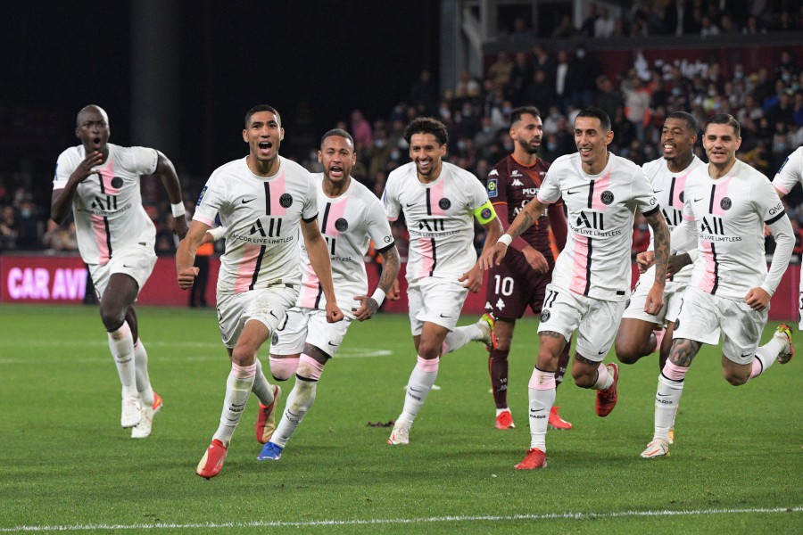 Metz vs PSG: Hakimi heroics maintain Messi-less PSG's 100% start