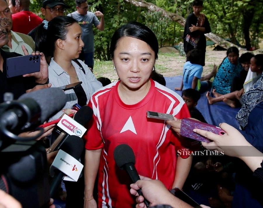 Sports minister Hannah Yeoh said the NSC are working on certain aspects of their budget to ensure they have sufficient funds to channel to lawn bowls and other sports which are not on the list of core sports. - PIC BY EIZAIRI SHAMSUDIN