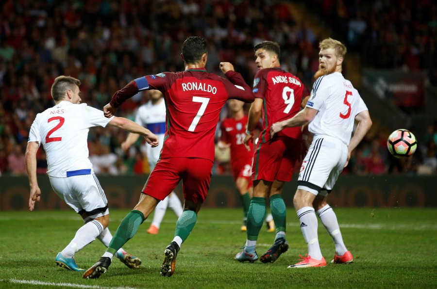 Ronaldo grabs hat-trick as Portugal beat Faroes 5-1 | New Straits Times ...