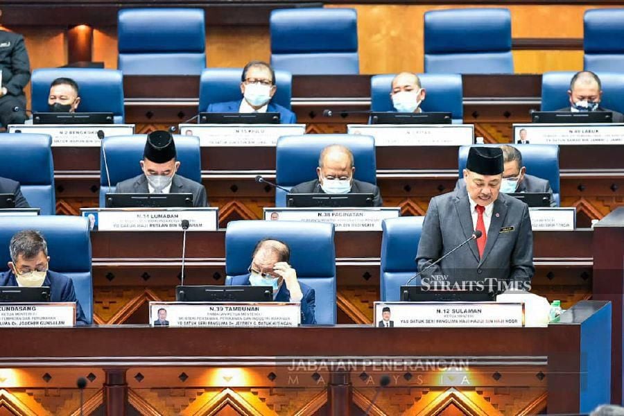  Sabah Chief Minister Datuk Seri Hajiji Noor during the state special sitting at Sabah Assembly Legislative Hall. - Pic courtesy of Sabah Information Department.