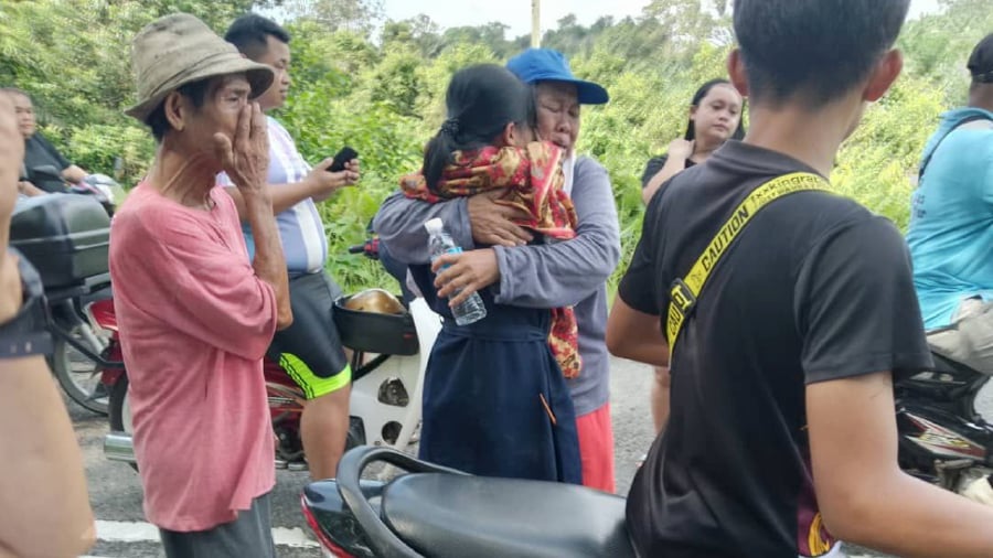 Neelofa Entira Entegang was found by villagers in the plantation area approximately a kilometre away from the school at 3.24pm. - Pic courtesy of Bomba