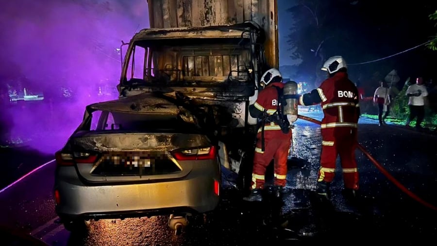 Fatal fireball: Two lives lost as car ignites in Rawang collision with ...