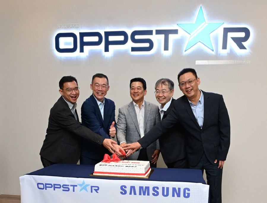 Custom designed chip company Oppstar Bhd today announced that its unit will work with Samsung Electronics Co Ltd to produce industrial integrated circuit (ICs) manufactured using Samsung 14 nanometer FinFET technology foundry process.