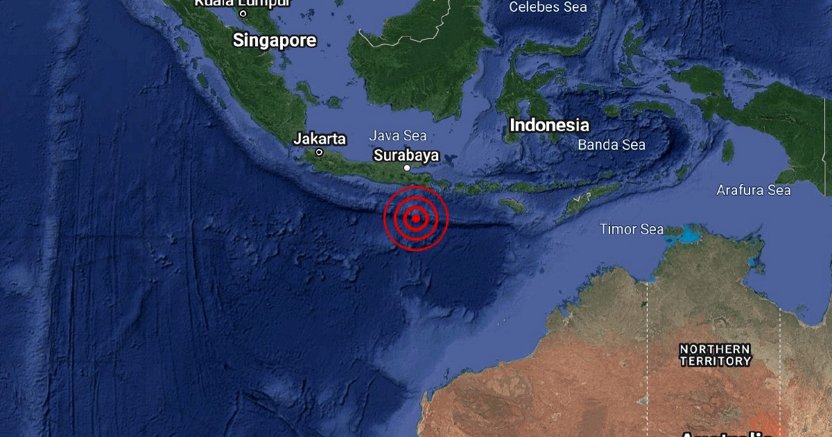 Magnitude 62 Quake Rattles Indonesias Bali Java Islands New Straits Times