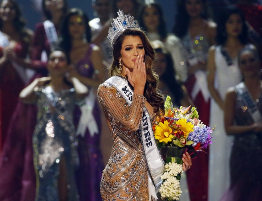 Miss France Crowned Miss Universe In Philippines New Straits Times