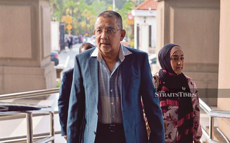 Tan Sri Mohd Isa Abdul Samad’s appeal against his conviction and sentence will be delivered by the Court of Appeal, tomorrow. - NSTP file pic