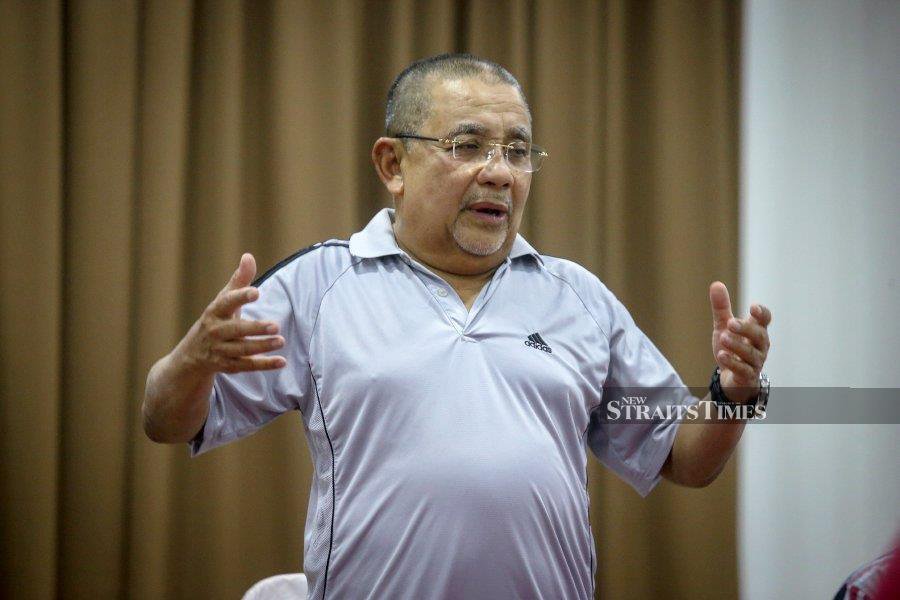 Tan Sri Mohd Isa Abdul Samad was sentenced to six years in jail and fined RM15.4 million by the High Court after he was found guilty of nine counts of bribery charges. - NSTP file pic