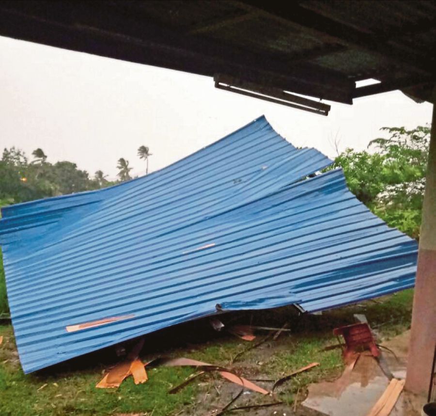  Areas affected by the storm were Kepala Batas, Seri Pinang, Tasek Gelugor, Teluk Air Tawar, Sungai Dua, Mak Mandin and Butterworth.