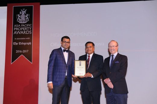  Ivory Properties Group Bhd was accorded the prestigious ‘Highly Commended Award’ for its Ivory Tower project at the recent 2016–2017 Asia Pacific Property Awards.