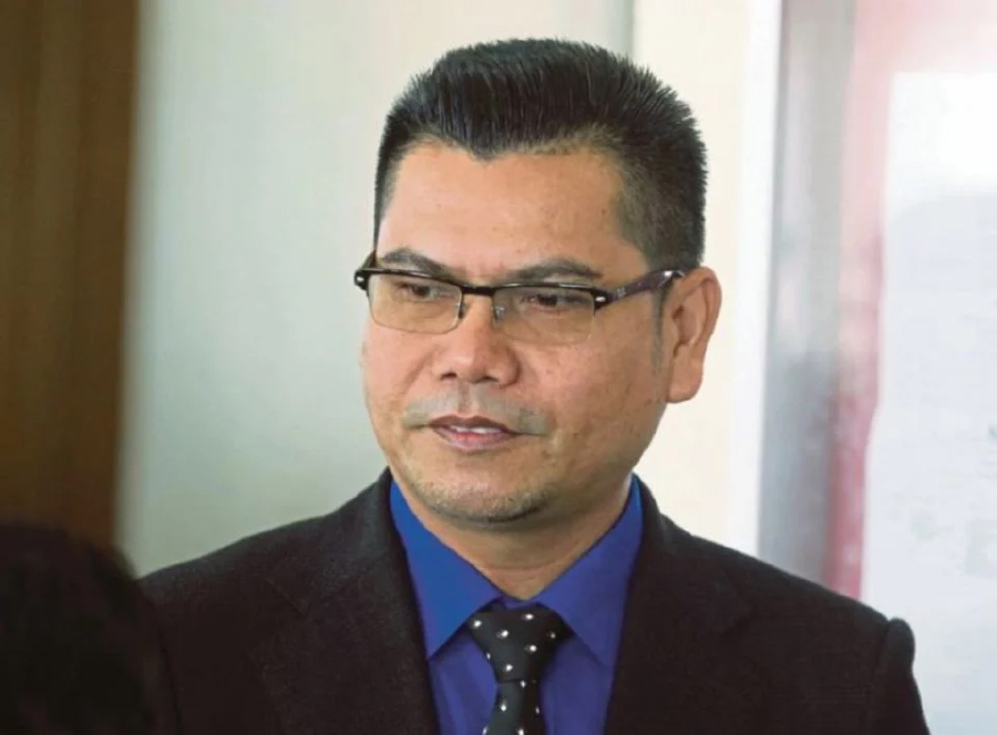 The "Red Shirts" gathering and assembly in response to Perikatan Nasional (PN) Youth’s ‘Save Malaysia’ rally tomorrow has been called off, announced Datuk Seri Jamal Md Yunos. - NSTP file pic