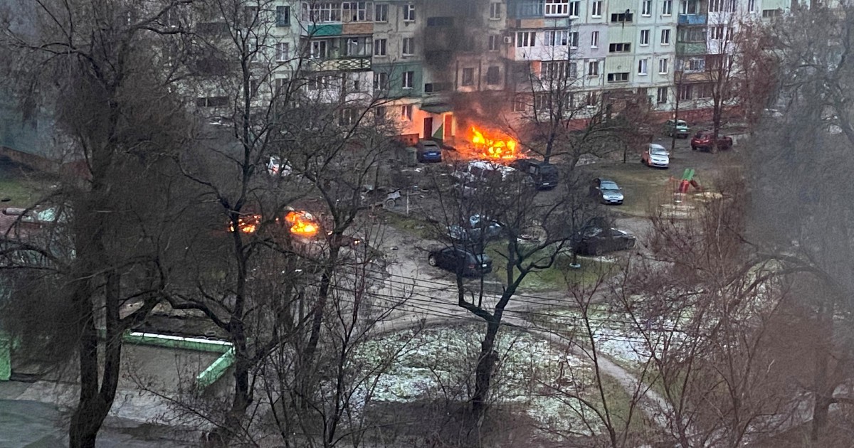 Putin blames Kyiv for failed Mariupol evacuations