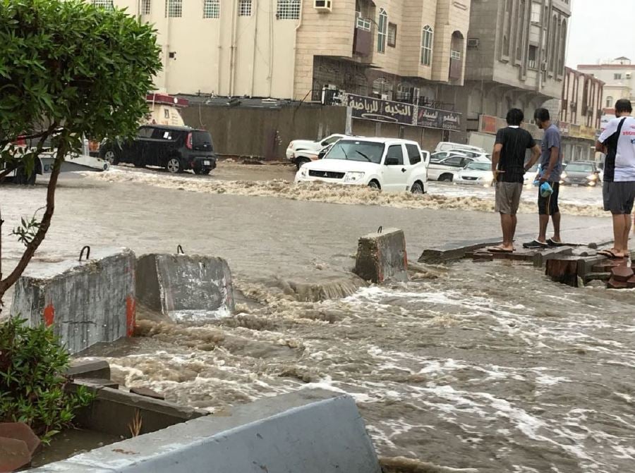 Floods paralyse Saudi city of Jeddah | New Straits Times | Malaysia