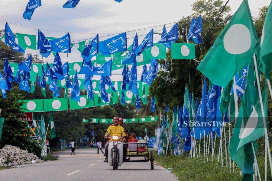 Two major political parties have wasted no time in preparing for the Kelantan state election after it was announced that the state assembly will be dissolved on June 22. - NSTP/GHAZALI KORI