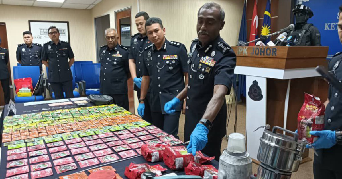 Johor Police Bust Narco-juice Syndicate, RM2.218 Million Worth Of Drugs ...