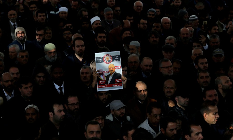 People attend a symbolic funeral prayer for Saudi journalist Jamal Khashoggi at the courtyard of Fatih mosque in Istanbul, Turkey on November 16, 2018. - Reuters/File pic