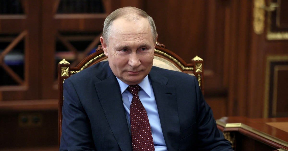 UK calls Putin a war criminal, urges UN vote against invasion