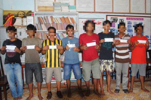The suspected hijackers nabbed at the Tho Chu Island in Vietnam. Pix courtesy of Navy
