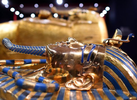 Scans suggest '90%' chance of hidden chamber in King Tut tomb | New ...