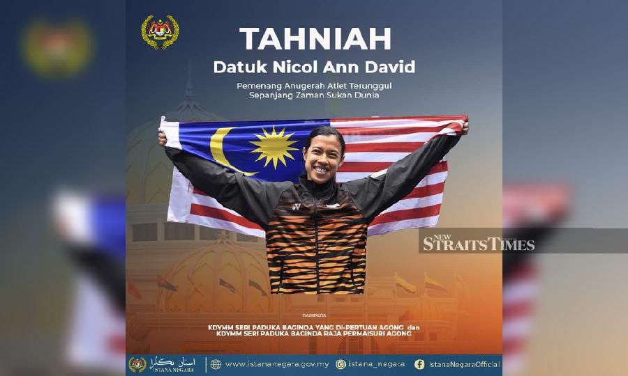 Yang di-Pertuan Agong Al-Sultan Abdullah Ri'ayatuddin Al-Mustafa Billah Shah describes former national Queen of Squash Datuk Nicol Ann David’s achievement as a very meaningful success story and a morale booster for all Malaysians during this war against COVID-19. - Pic source: Facebook/IstanaNegaraOfficial